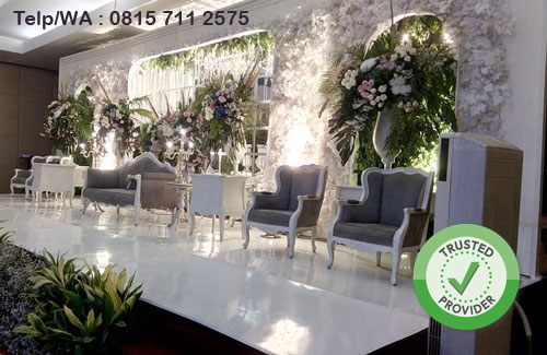 sewa panggung bandung,sewa panggung pelaminan,sewa panggung dekor